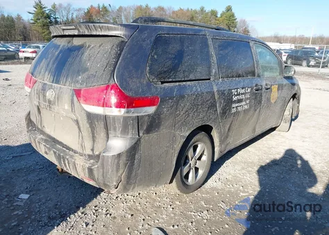 2012 Toyota Sienna Le V6 8 Passenger from USA, damaged, VIN 5TDKK3DC0CS218658